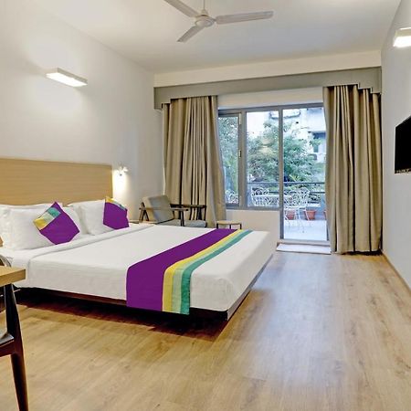 Hotel Itsy By Treebo - Vashistha Hyderabad Esterno foto