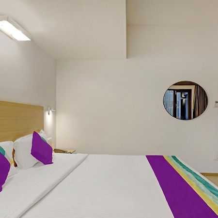 Hotel Itsy By Treebo - Vashistha Hyderabad Esterno foto
