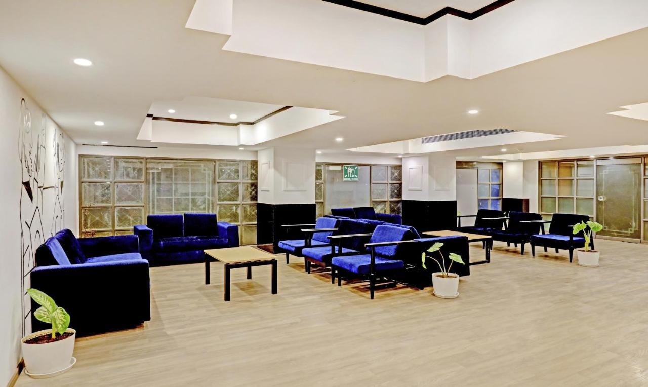 Hotel Itsy By Treebo - Vashistha Hyderabad Esterno foto