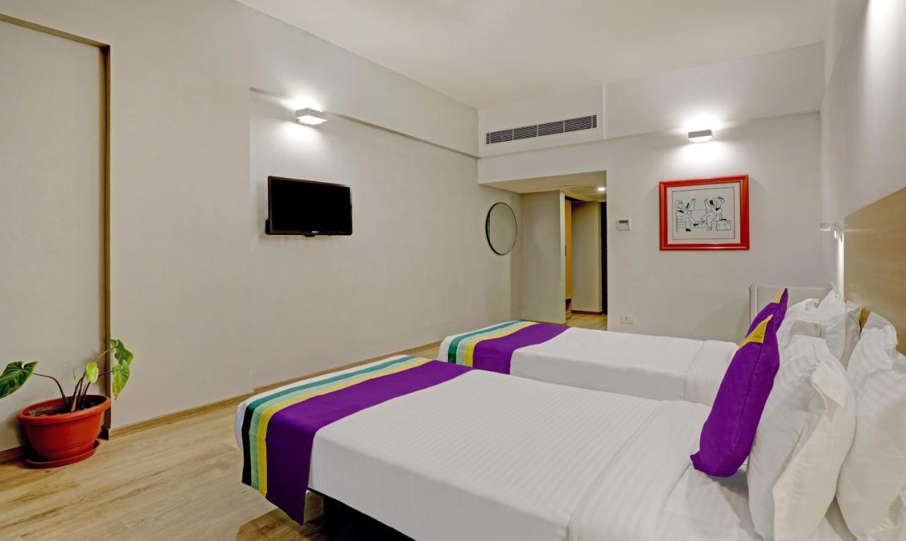 Hotel Itsy By Treebo - Vashistha Hyderabad Esterno foto
