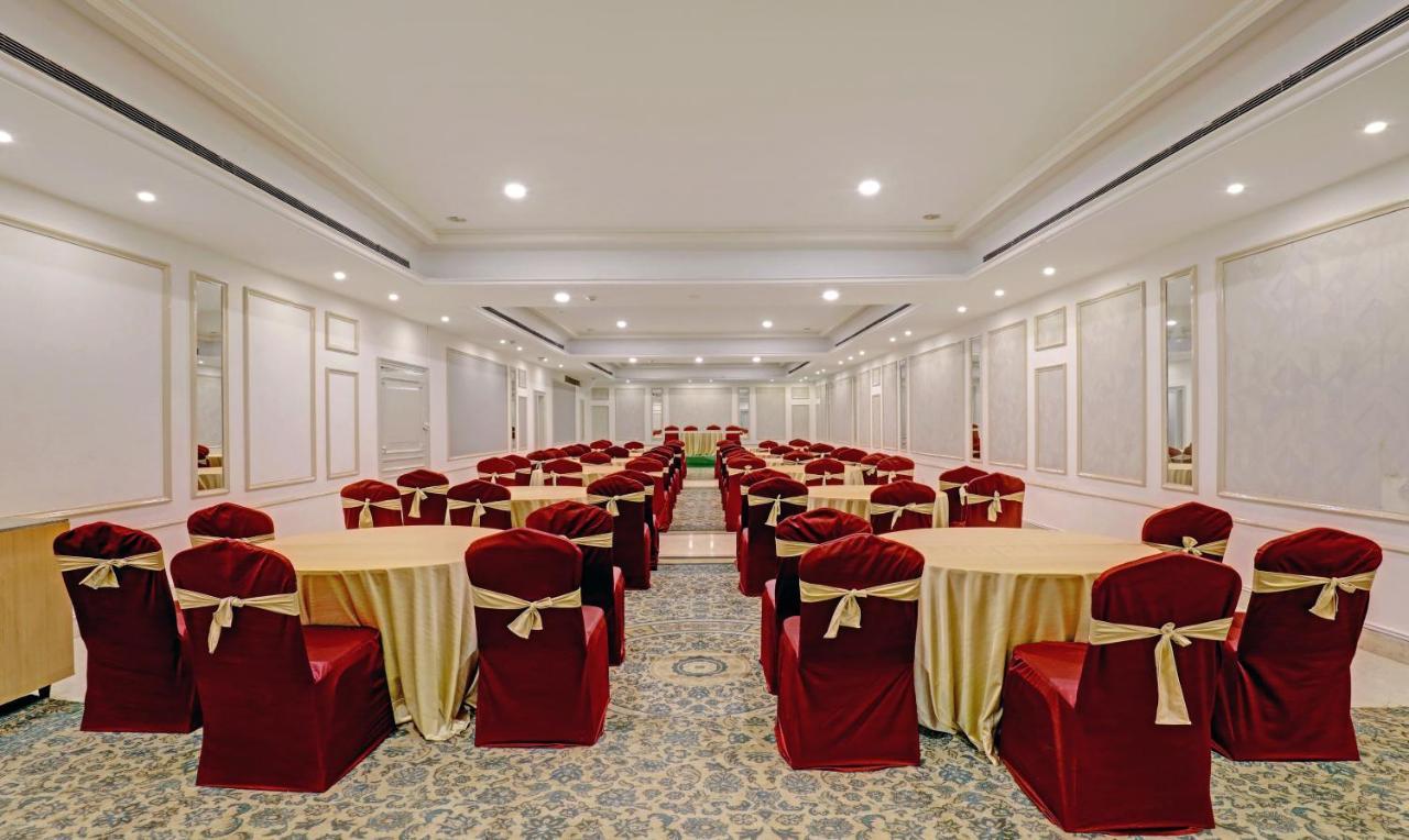 Hotel Itsy By Treebo - Vashistha Hyderabad Esterno foto
