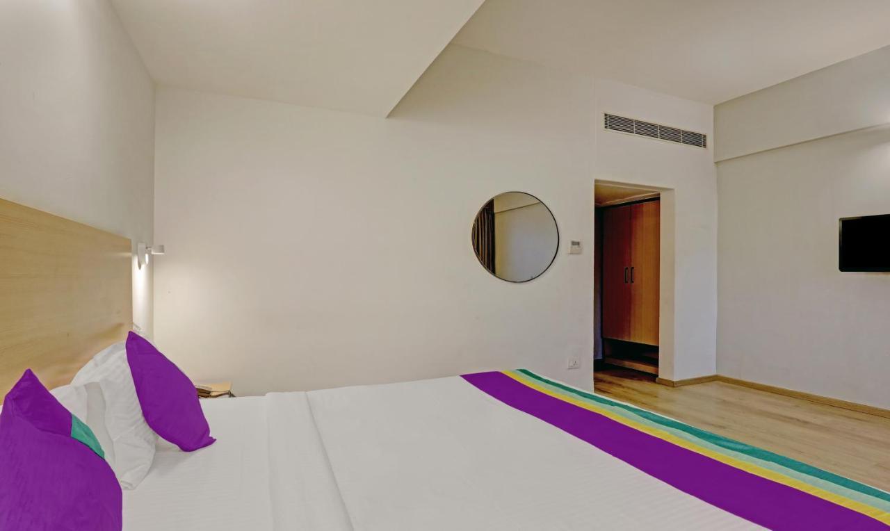 Hotel Itsy By Treebo - Vashistha Hyderabad Esterno foto